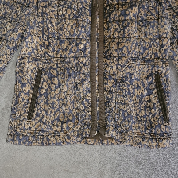 Aritzia Wilfred quilted jacket size 2 - Picture 6 of 16